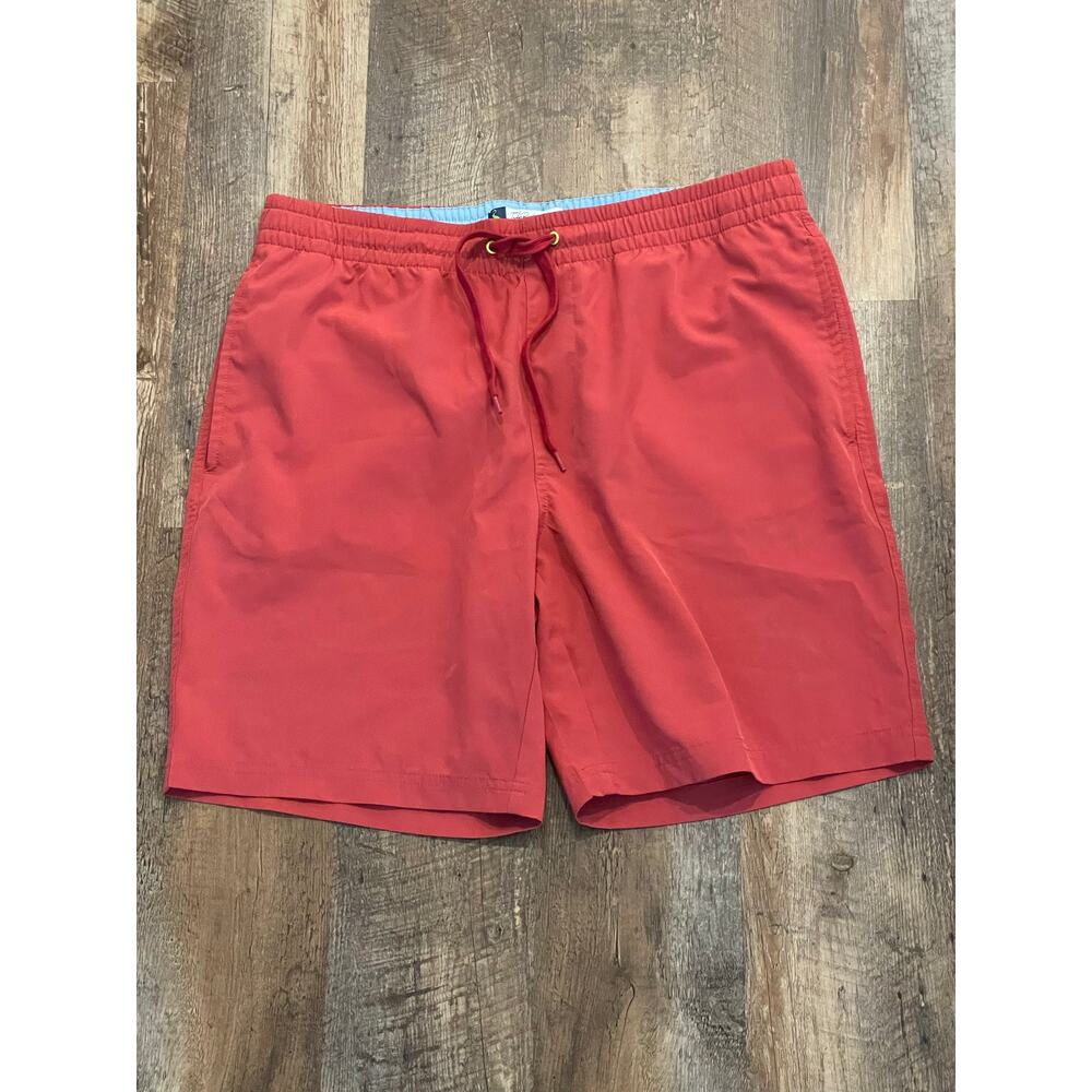 TailorByrd red shorts. Men's Large
